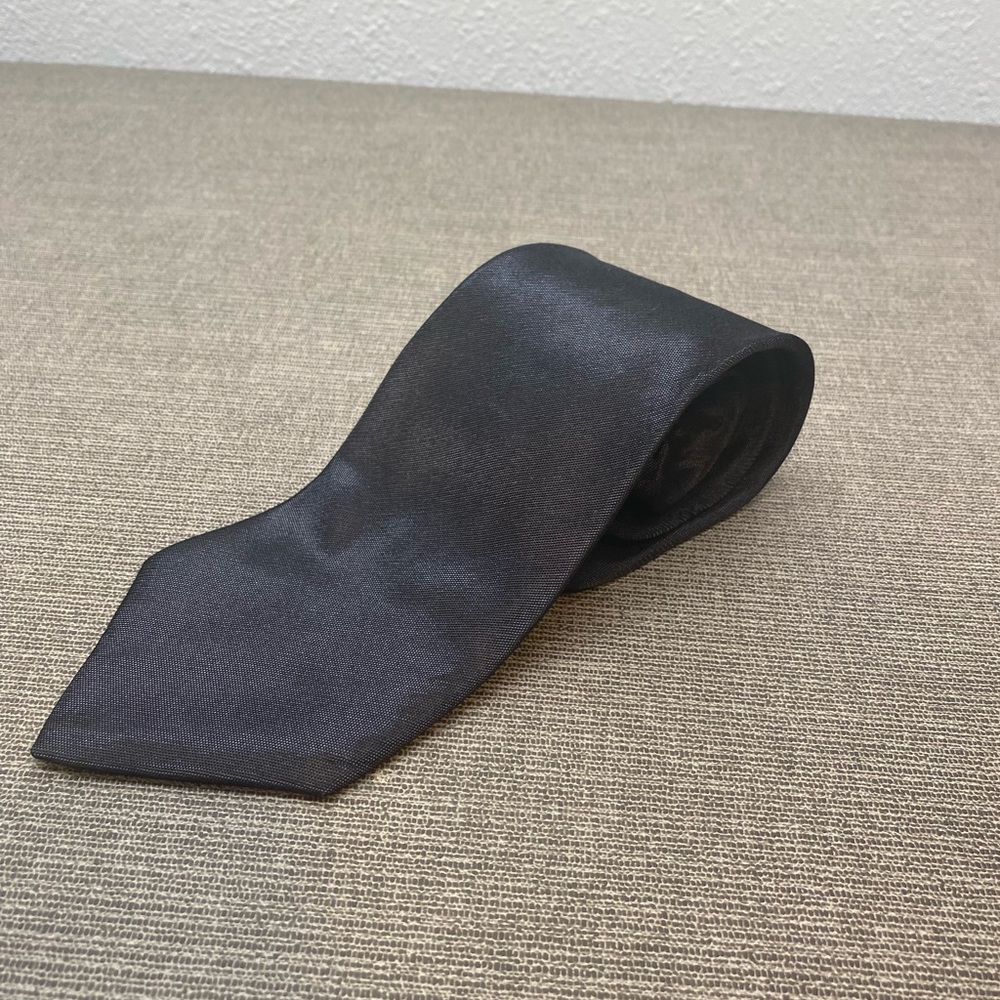 DKNY Man’s Tie